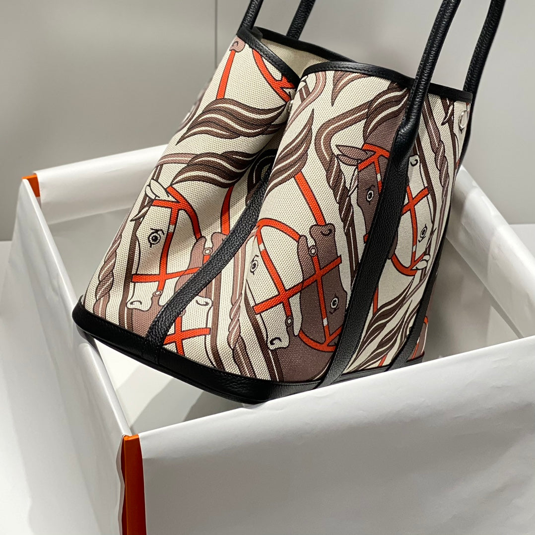 HM Garden Party 36 Multicolor Canvas And Negonda Calfskin 243402
