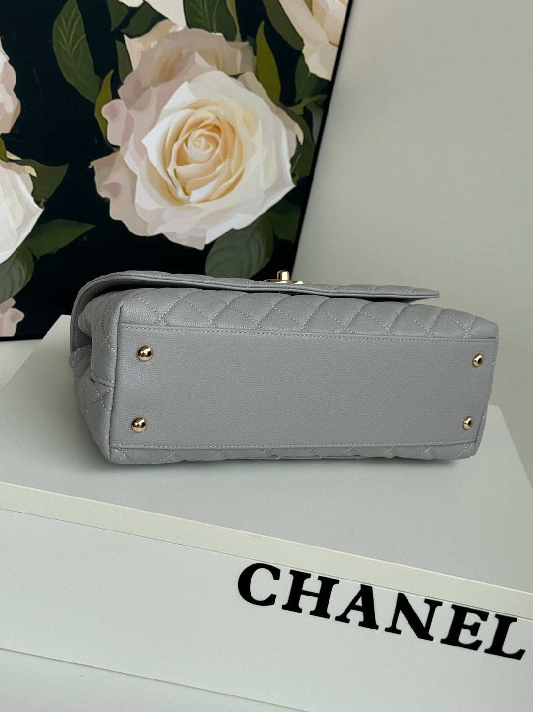 Coco Handle Medium 29CM Grey Quilted Caviar Leather Gold Hardware