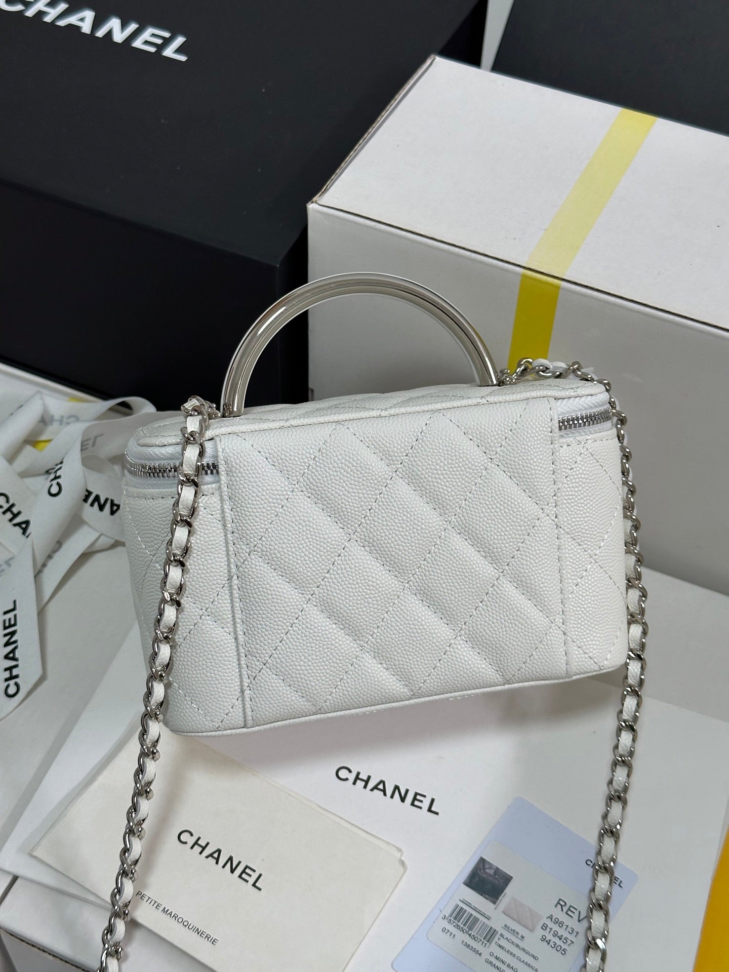 MINI VANITY TOP HANDLE CASE 17 IN WHITE CAVIAR SKIN SILVER-TONE PLATED METAL Bags Bible