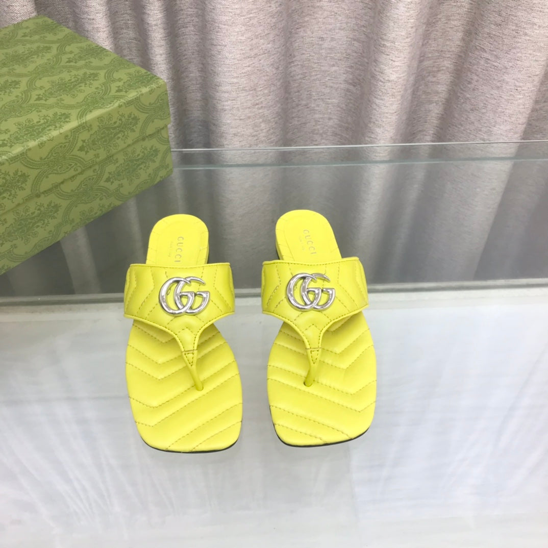 GG Marmont Logo -- Embellished Mattelasse Leather Sandal In Yellow