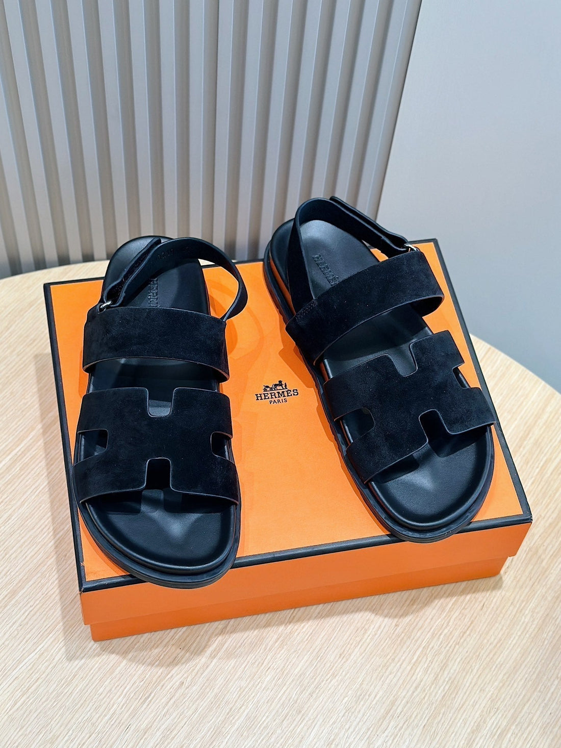 Hm Genius Sandal Black Suede
