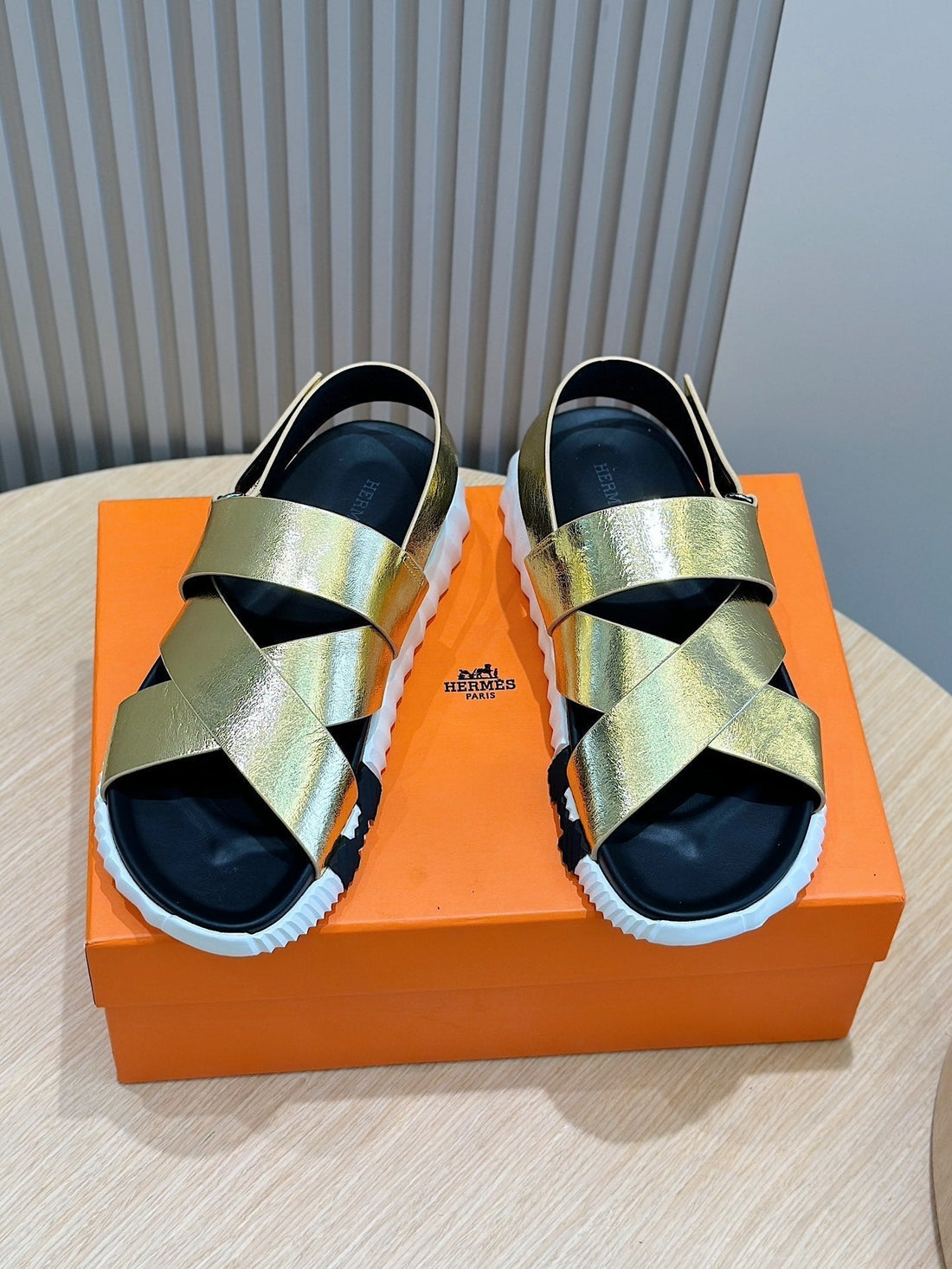 Hm Electric Sandal Metallic Gold Calfskin