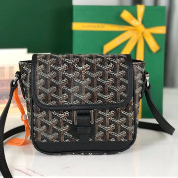 Grand Bleu 16 In Black Goyardine Canvas And Lambskin