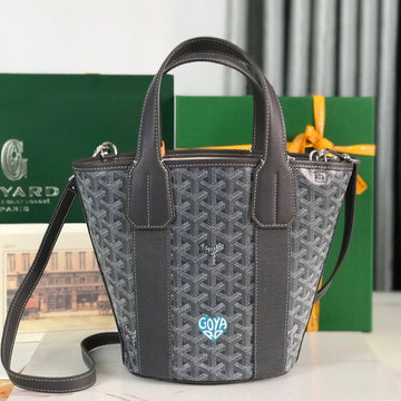Small Belharra 24 In Gray Goyardine Canvas And Lambskin