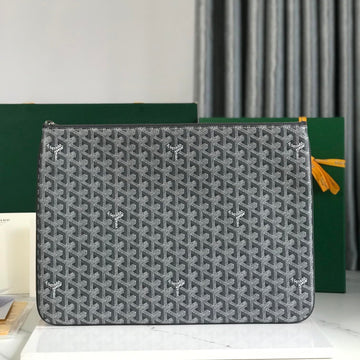 Sénat Mgm Pouch 40 In Grey Goyardine Canvas
