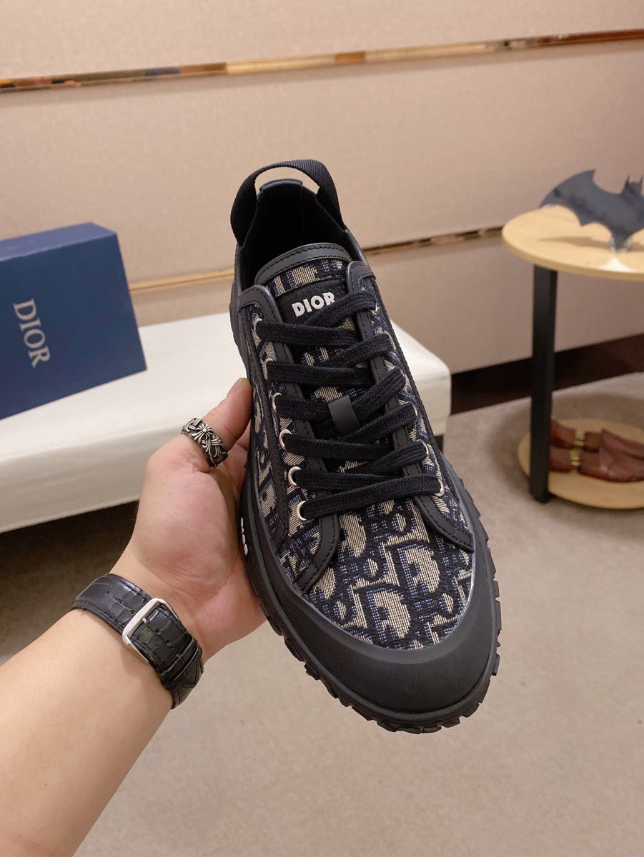 CD B28 Low Shoes Black And Beige Jacquard