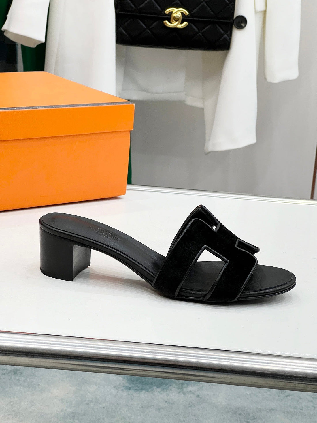 0RAN 45 Sandal Black Velvet Goatskin