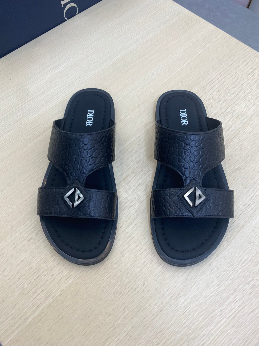 CD Alidas Cross Snake Motif Sandal Black Calfskin