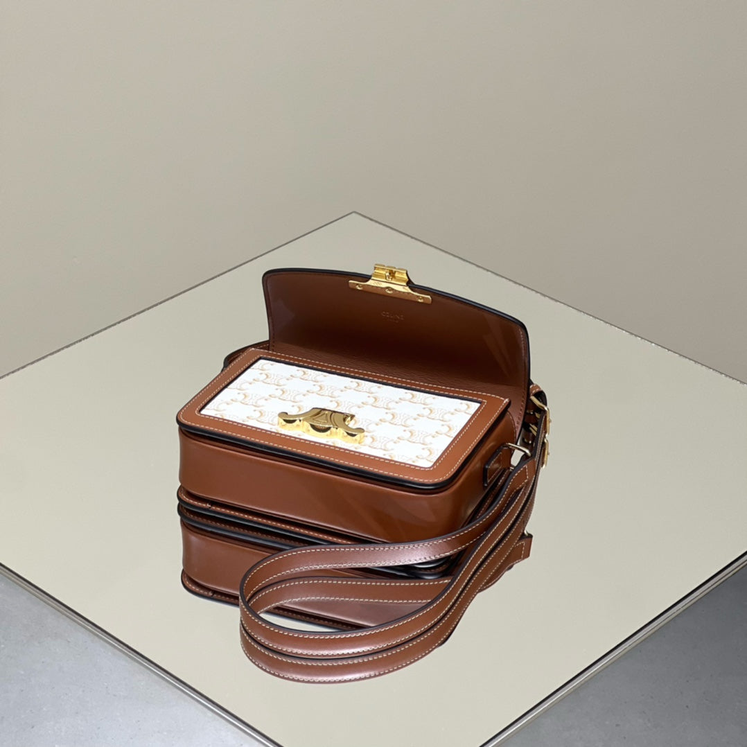 Classique Triomphe 22 Calfskin White Brown