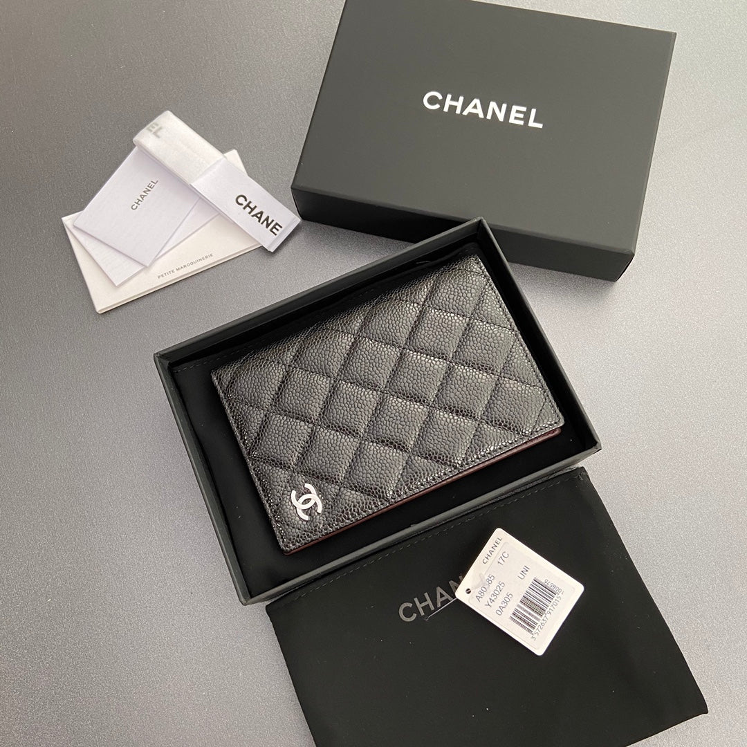 CC Passport 10CM Black Cavair Silver Hardware
