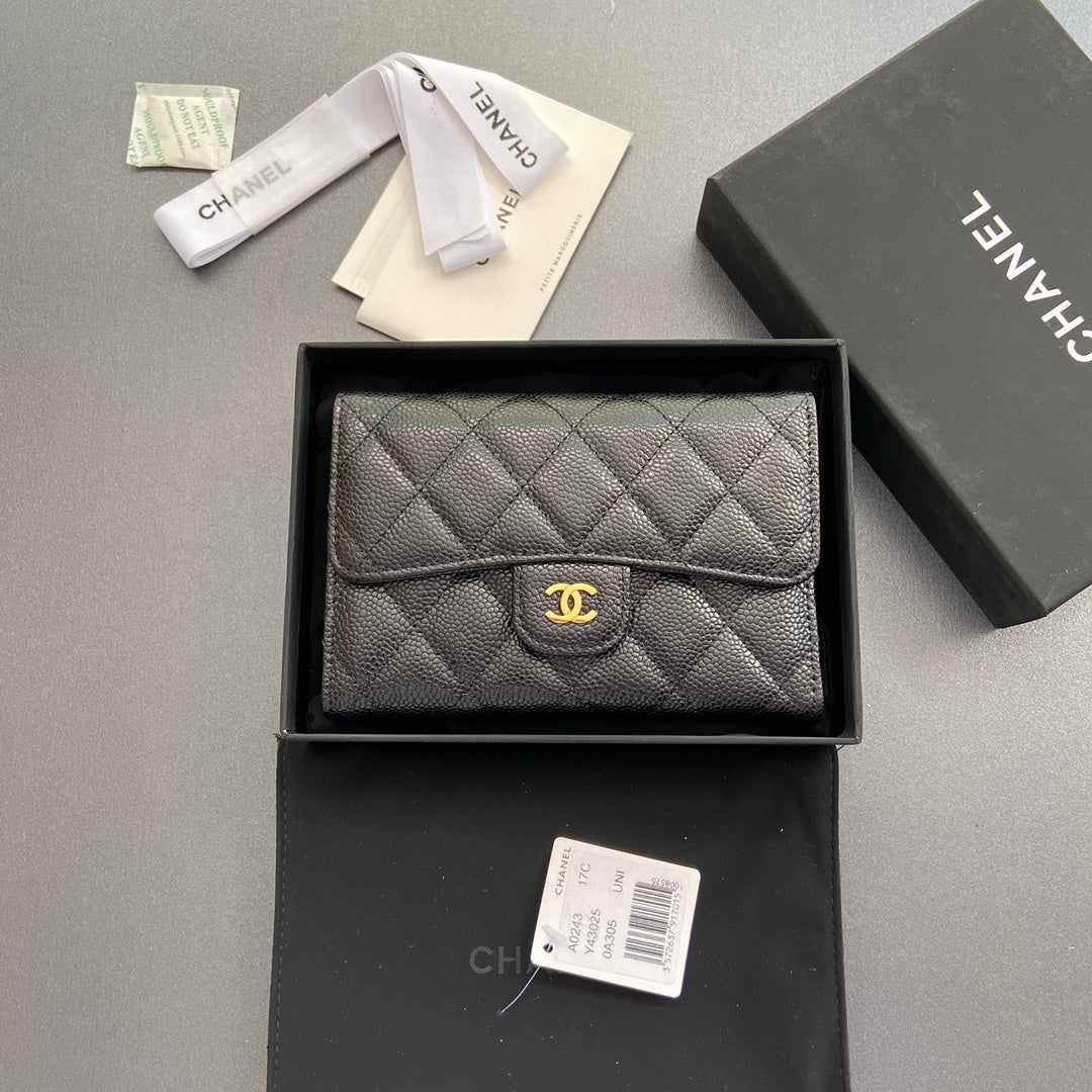 CC Wallet 15CM Black Caviar Gold Hardware