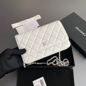 CC Woc 20CM White Calfskin Silver Hardware