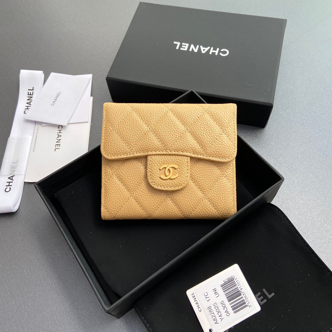 CC 82288 Classic Flap Wallet Beige Caviar Ghw 229900