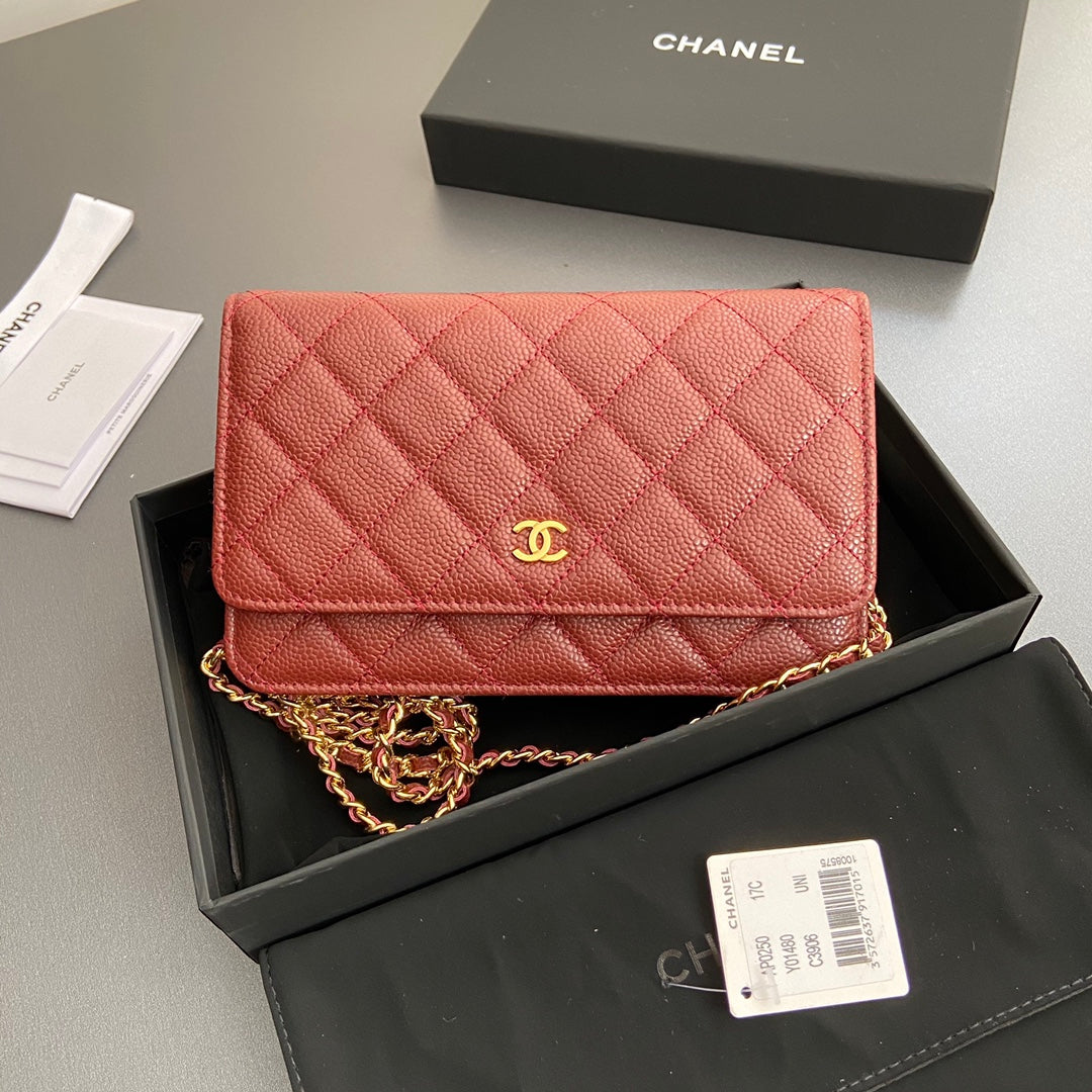 CC Woc 20CM Red Grained Calfskin Gold Hardware