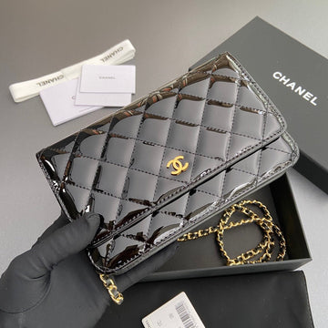 CC Woc 20CM Black Patent Calfskin Gold Hardware