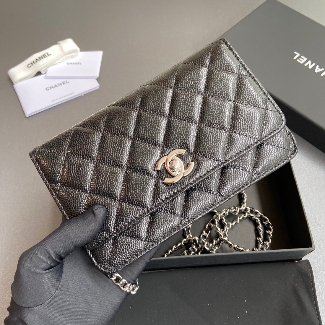 CC Wallet On Chain 20CM Black Caviar Leather Light Gold Hardware 240162