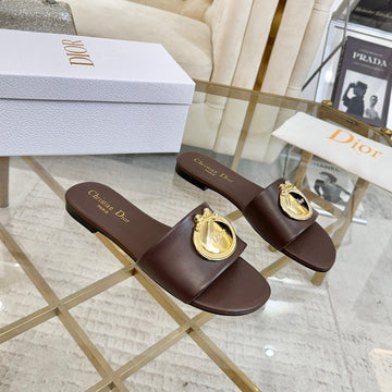 CD 26S Sandals Chocolate Leather 667119