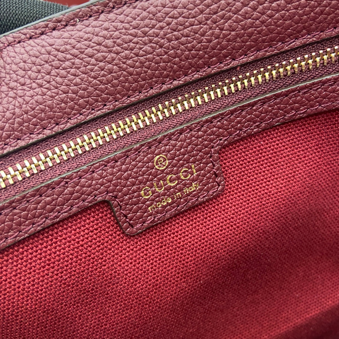 Jackie Large Shoulder Bag 40 In Burgundy Red Calfskin Gold Hardware
