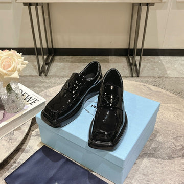 Pra Square Head Loafers Glossy Black Calfskin