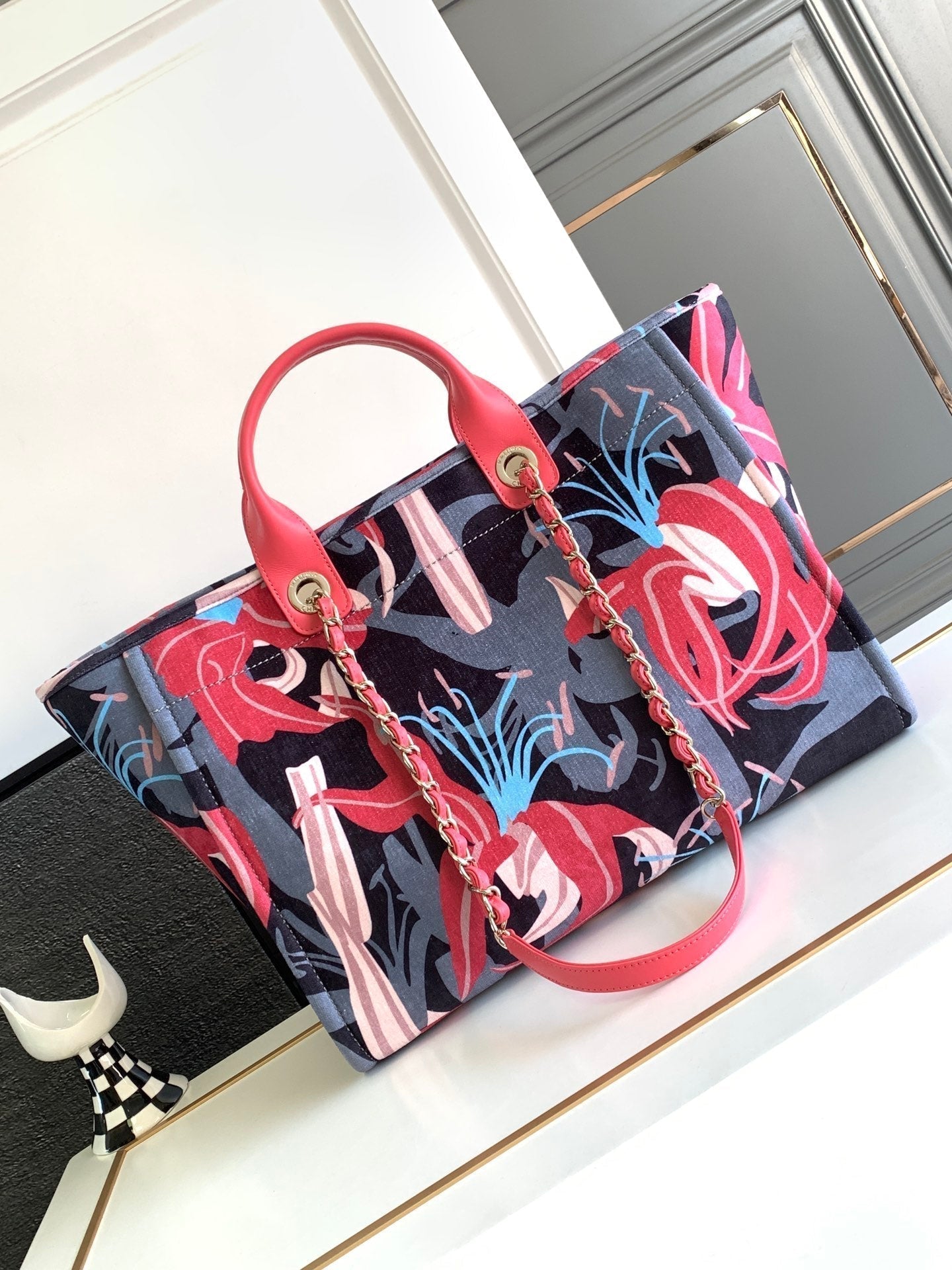 CC CLASSIC LARGE 38 TOTE IN GREY MIX COLORFUL CANVAS Bags Bible