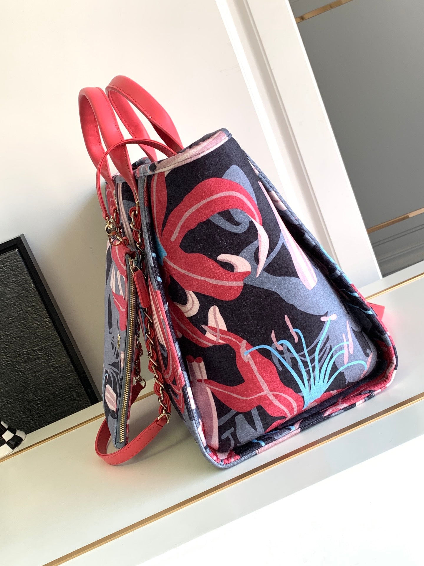 CC CLASSIC LARGE 38 TOTE IN GREY MIX COLORFUL CANVAS Bags Bible