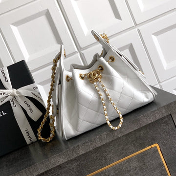 CC 25C Hobo Bags 20CM White Grained Calfskin