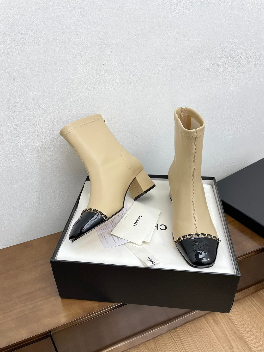 CC Ankle Boots 50MM Beige Chain Lambskin