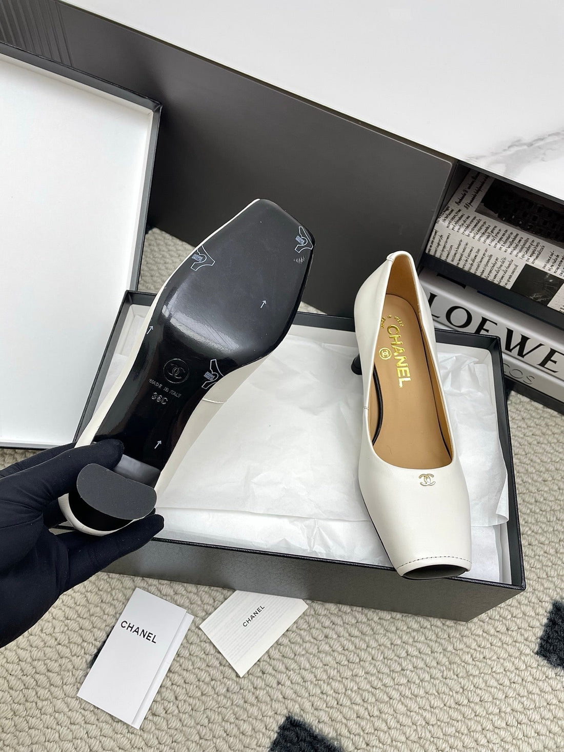 CC Square-Toe Pumps 65MM White Sheepskin 427016