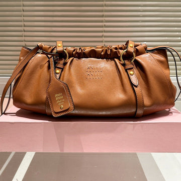 Nappa 42 Bag In Oak Leather