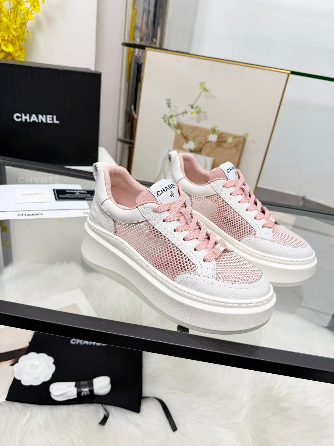 CC 26S Sneaker Pink White Cowhide Mesh 723083