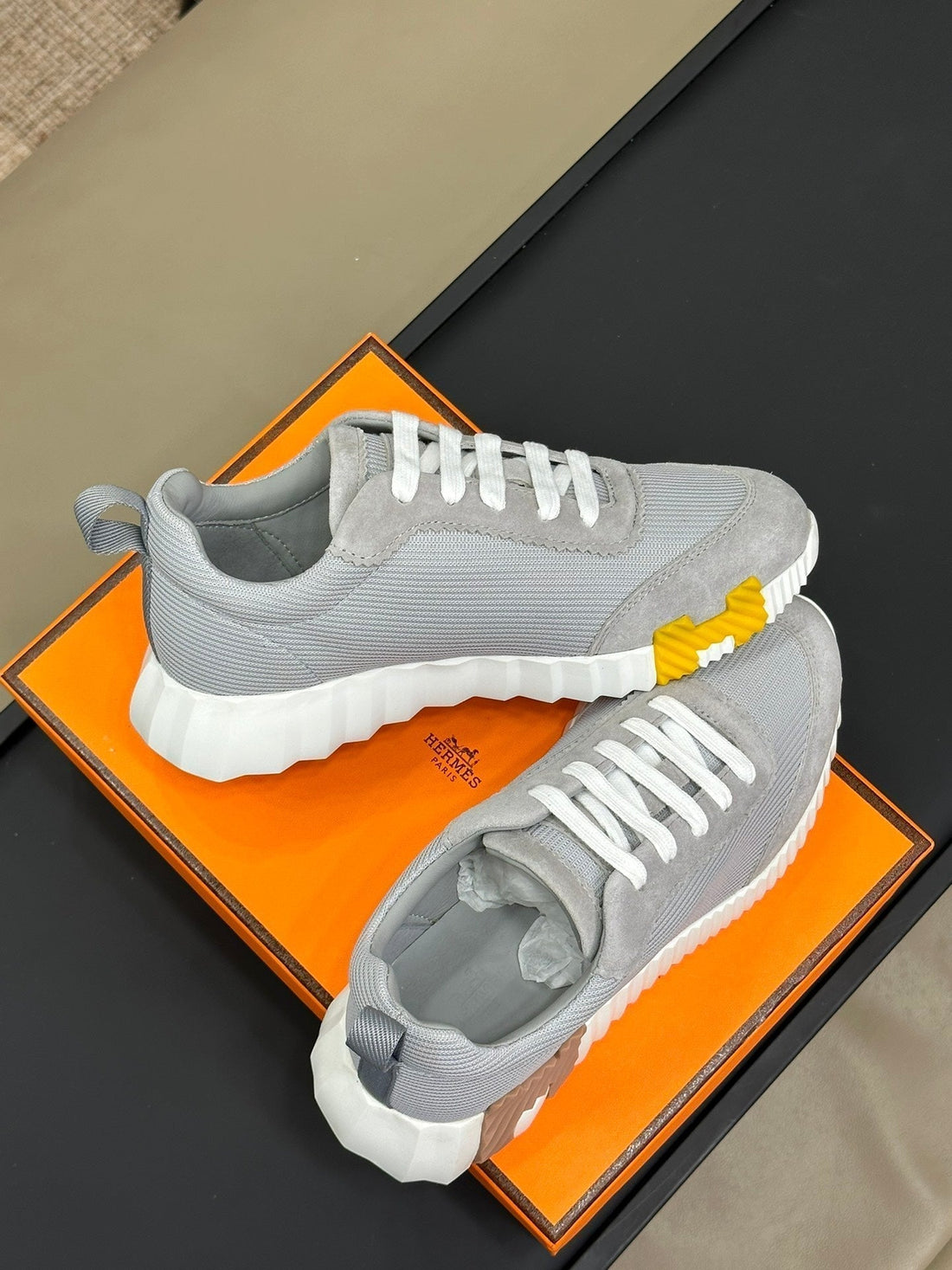 Bouncing Sneakers Light Gray Calfskin