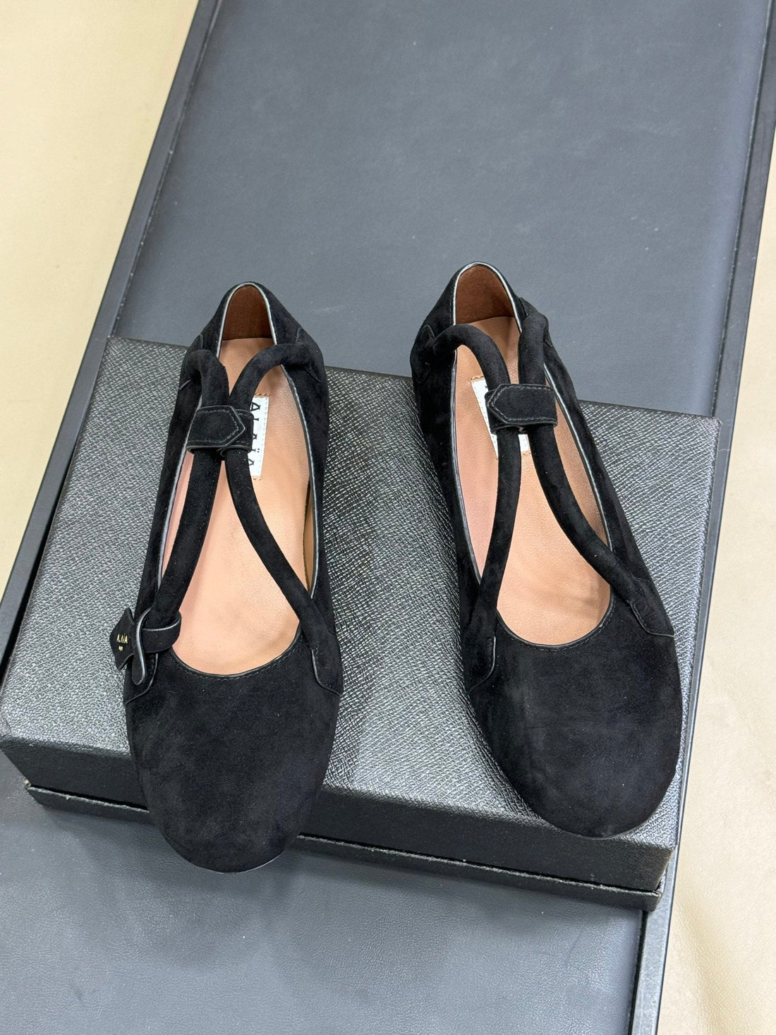Alaïa Le Teckel Ballet Flats Black Suede 468729