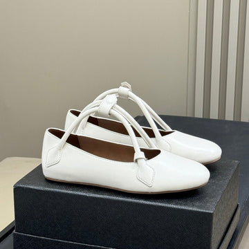 Alaïa Le Teckel Ballet Flats White Sheepskin 468730