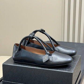 Alaïa Le Teckel Ballet Flats Black Sheepskin 468731