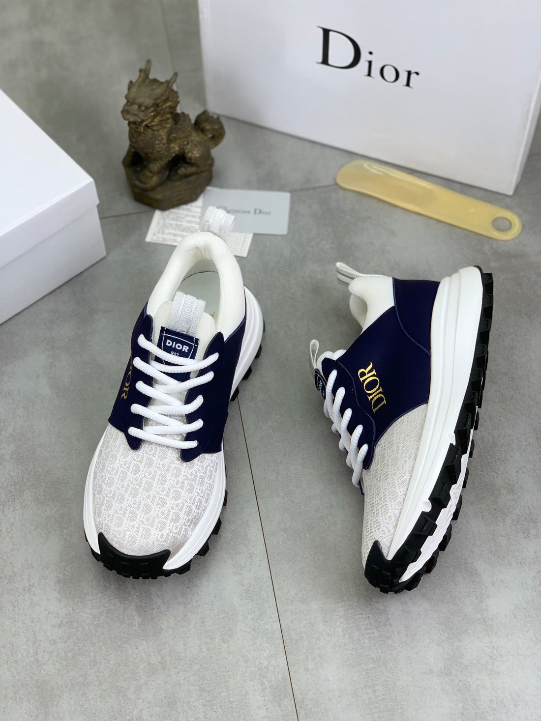 CD B24 Sneaker Ivory And Navy Fabric