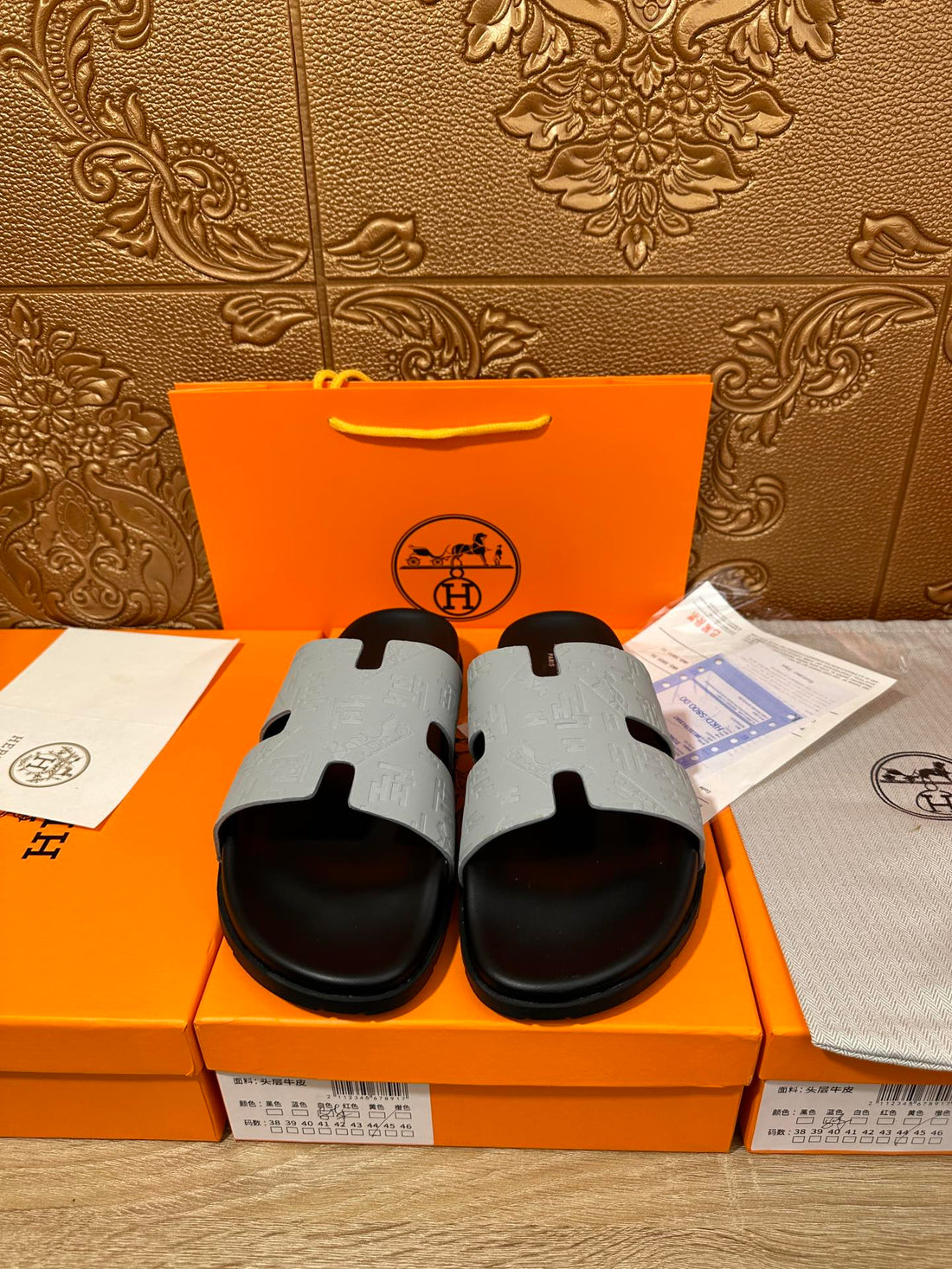 Hm Izmir Slipper Light Gray Calfskin