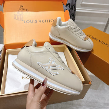 LV Buttersoft Sneaker Beige Cowhide 476983