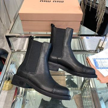 Miu Short Boots Black Vegetable Blended Cowhide
