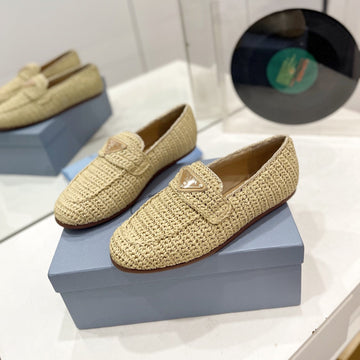 Crochet Loafer 10MM Beige