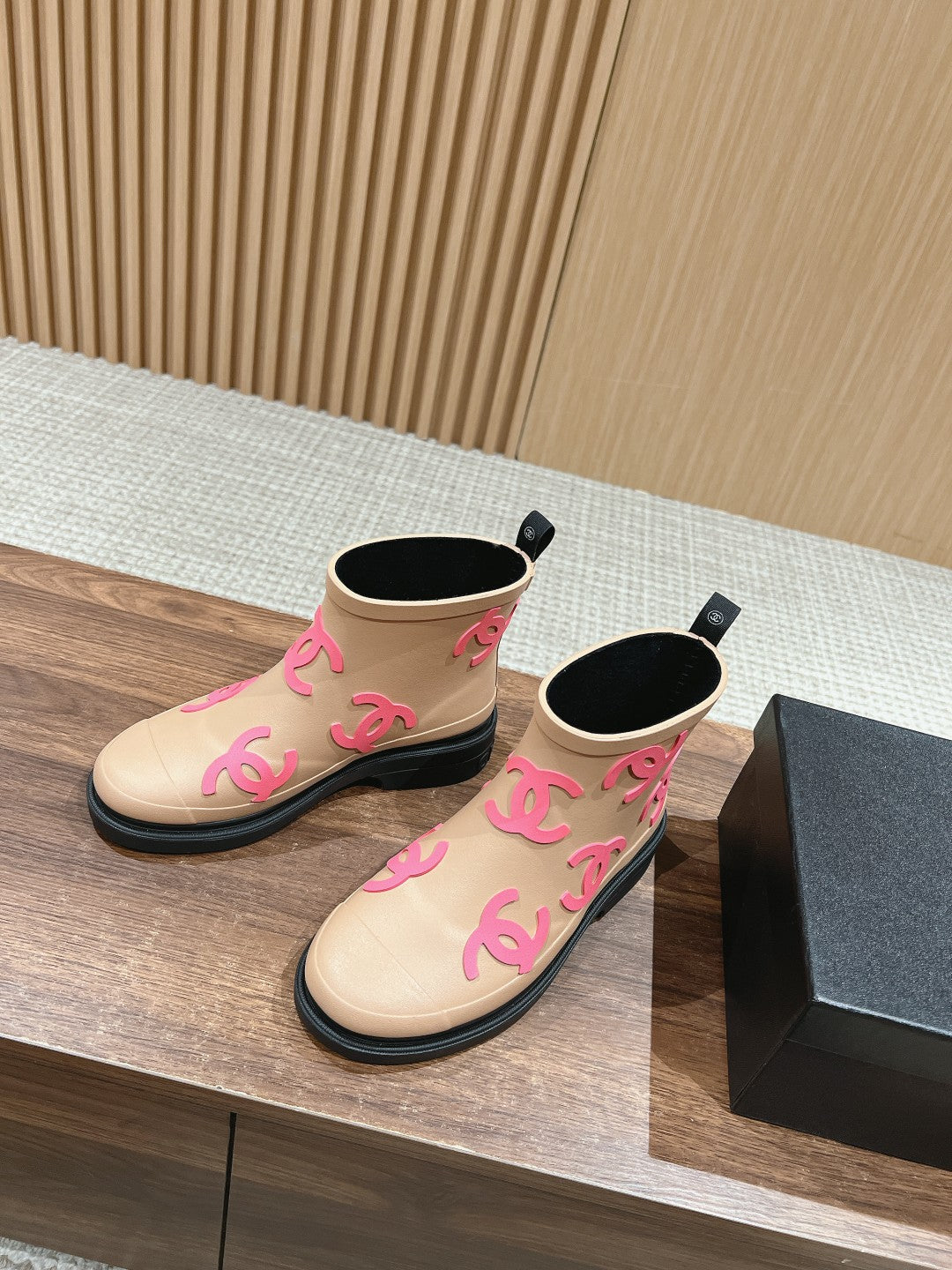 CC Rain Boots Beige Cream Tpu With Pink Logo