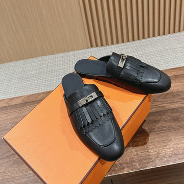 Oz Mule Fringed Black