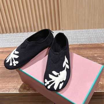 Lp Floaty Embroidered Flats Loafer Black Suede 553988