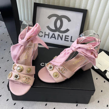 CC 26S Sandals 55 Light Pink Sheepskin Mixed Gold Charm 650083