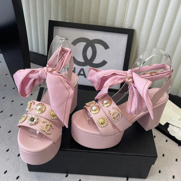 CC 26S Platform Sandals 75 Pink Sheepskin Mixed Gold Charm 650090