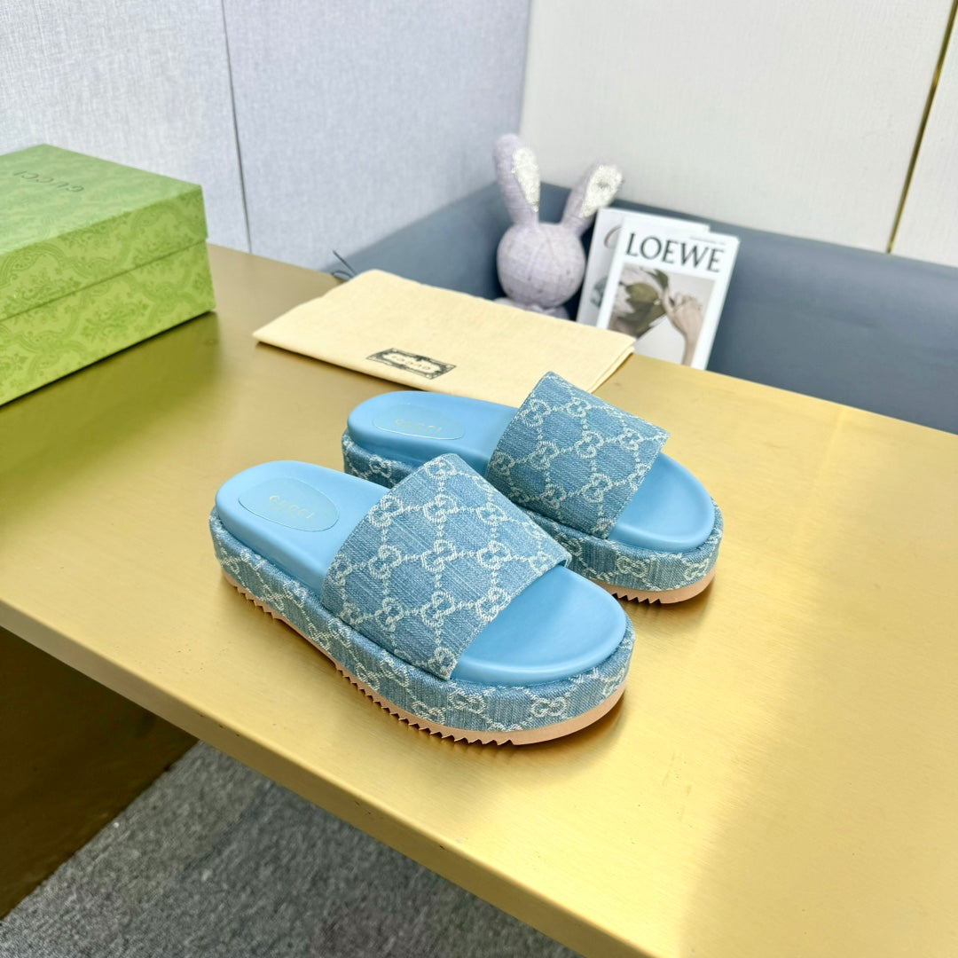 GG Platform Slide Sandal Sky Canvas