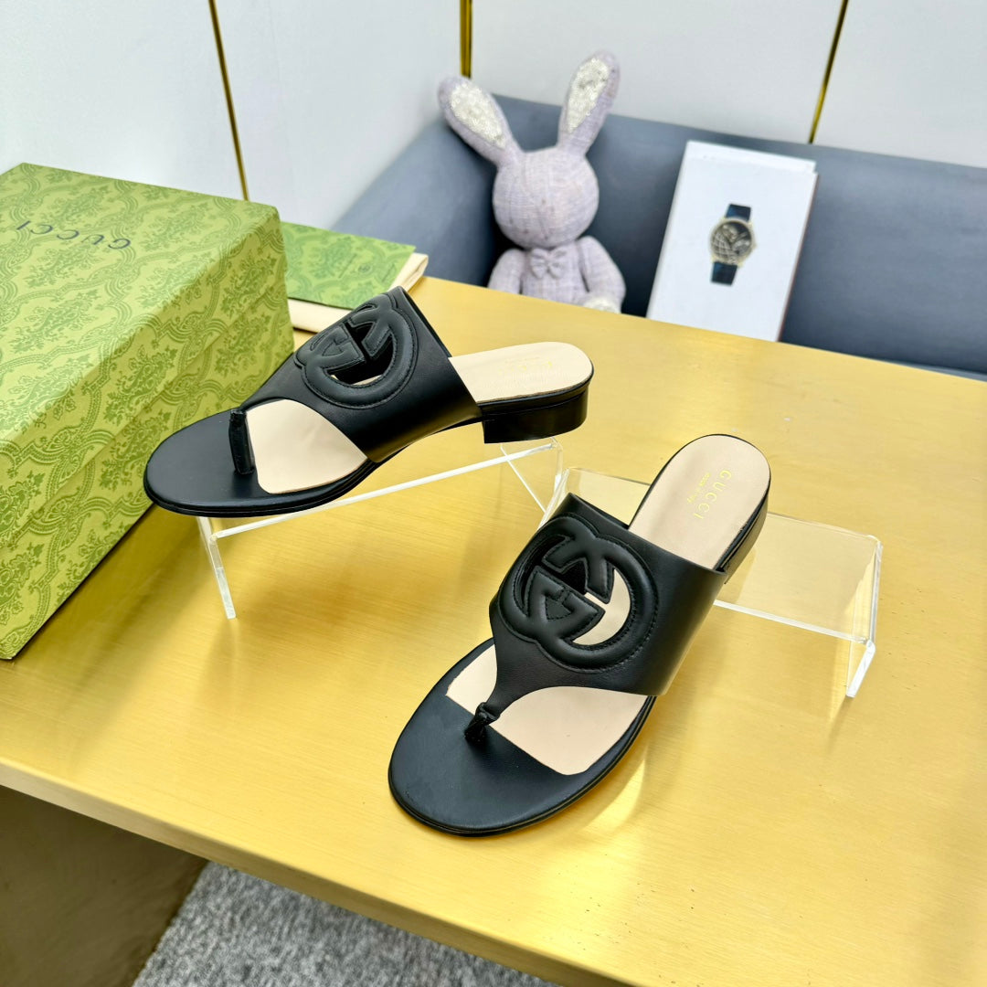 Blondie Thong Sandal In Black Lambskin
