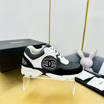 CC Womens Sneaker In White Black Wool Tweed And Black Suede Calfskin 137606