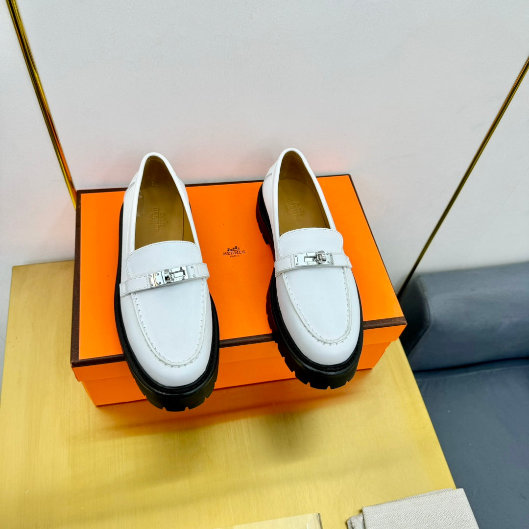 Hm Icone Loafer White Clalfskin