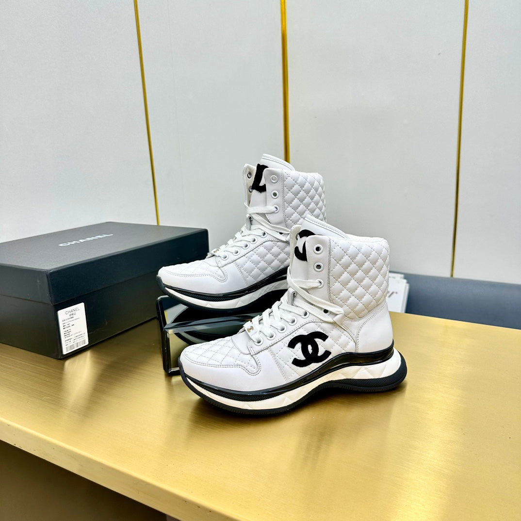 Athletic Shoes In White Calfskin