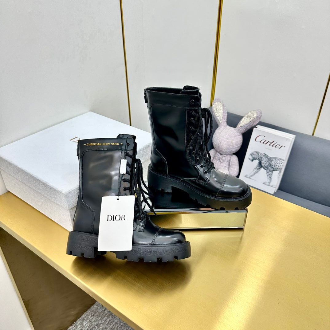 CD D-Unit Ankle Boot 40MM In Plain Black Calfskin 111776